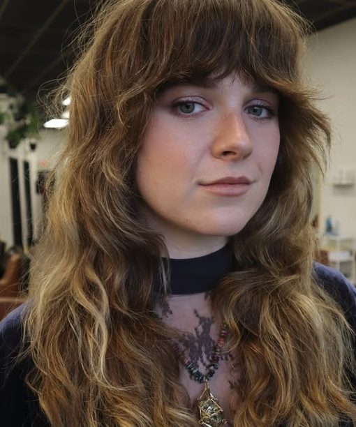 Classic Rock-Inspired Voluminous Shag