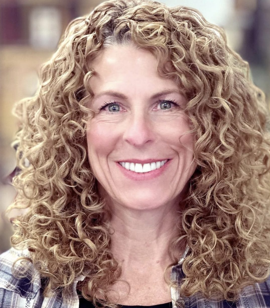 Flowy Long Layers on Curls