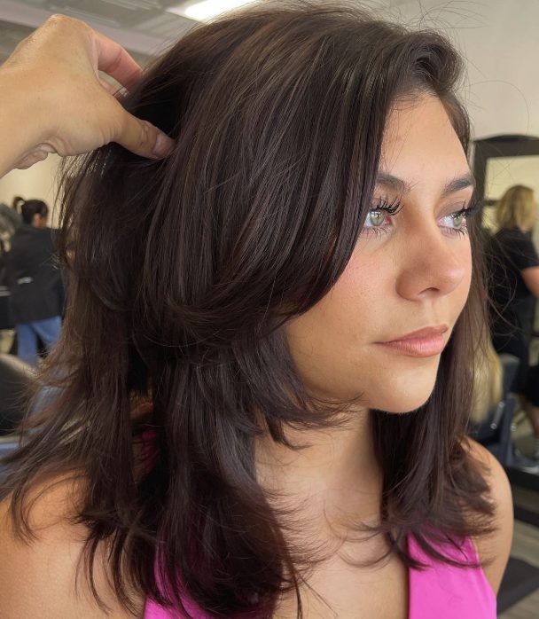 Mid-Length Layered Cut for Medium Hair