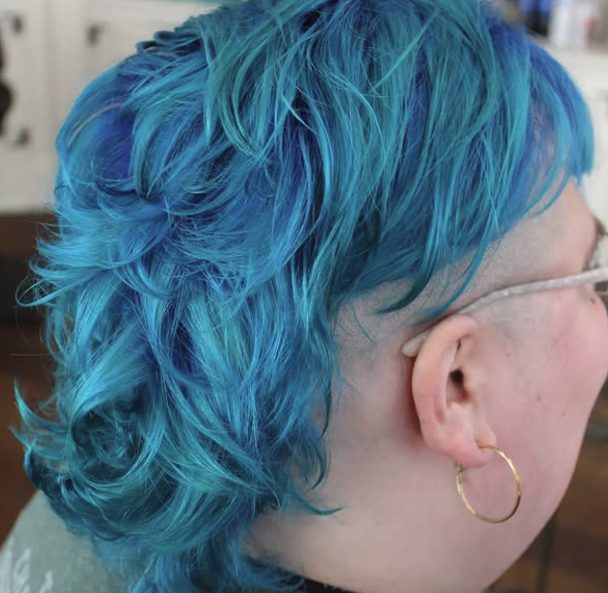 Ocean-Inspired Teal Wavy Shag