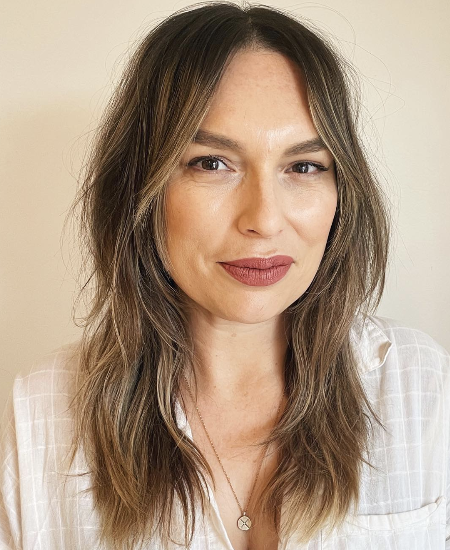 Razor Cut Layers on Straight Medium Hair