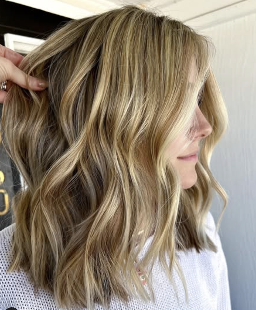 Sun-Kissed Layered Waves