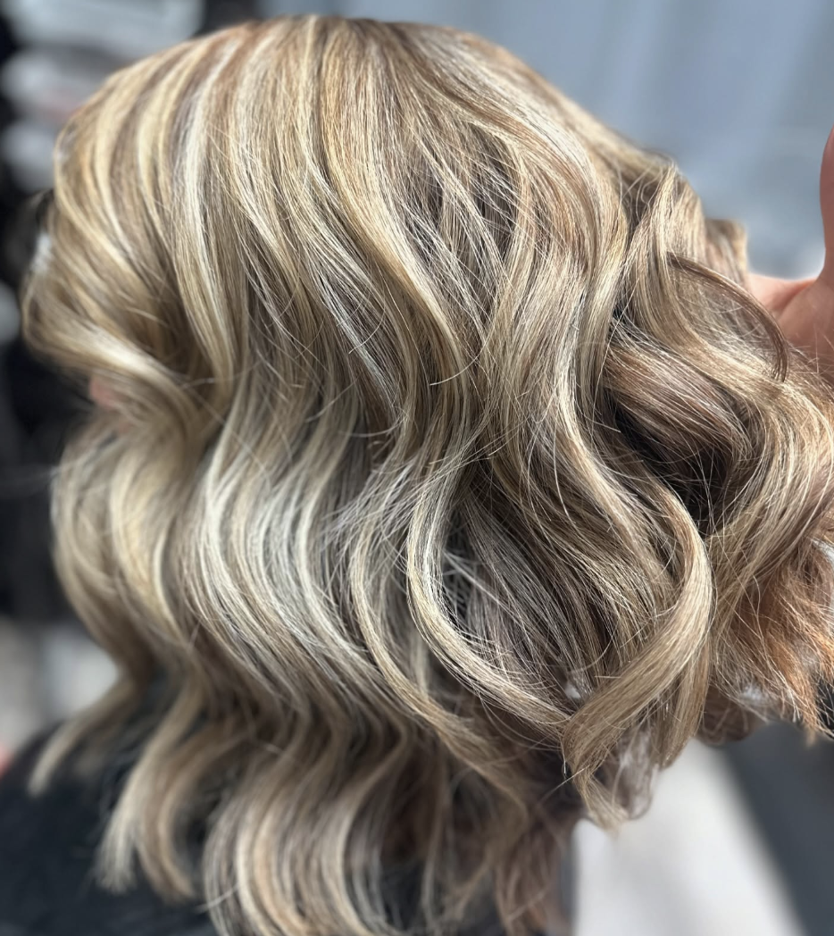 Textured Medium Hair with Beach Waves