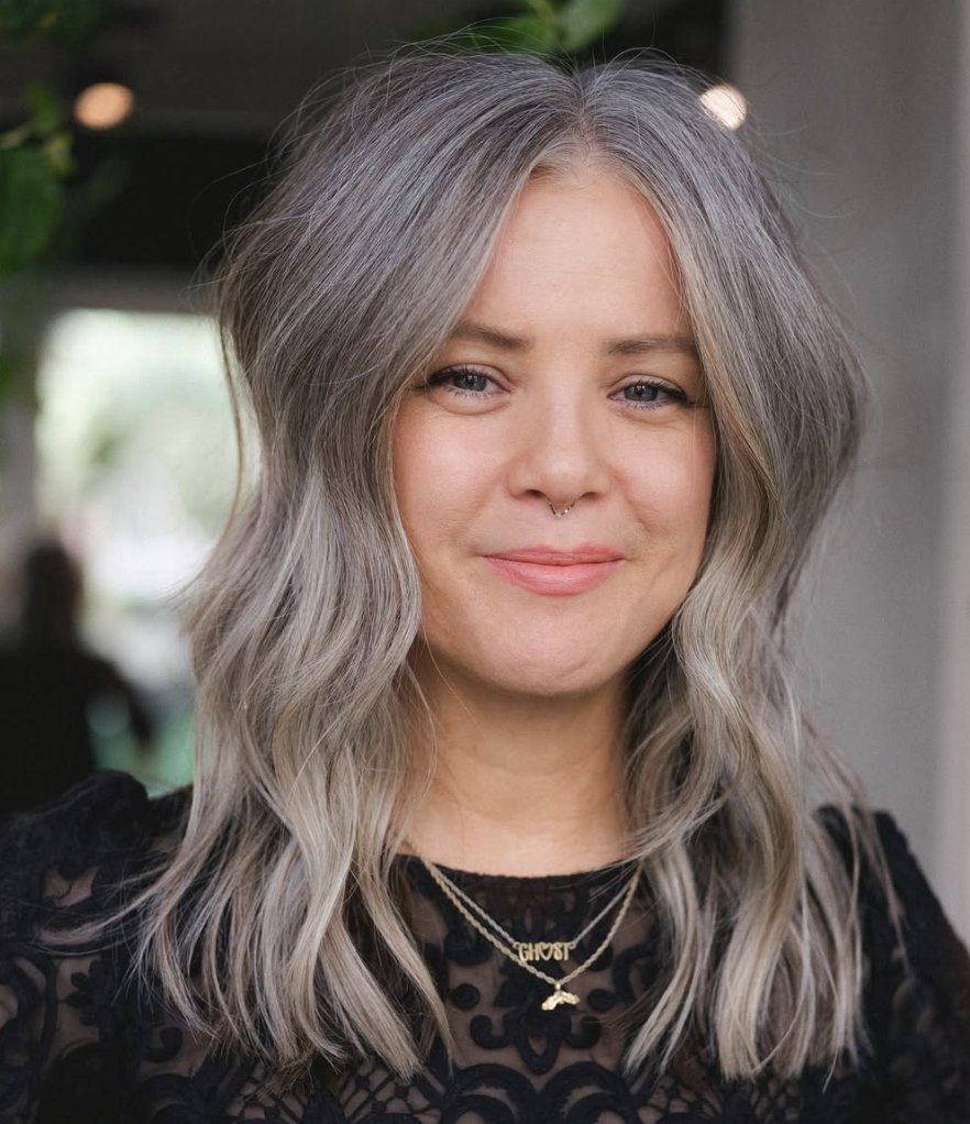 Wavy Layered Cut with Blunt Ends